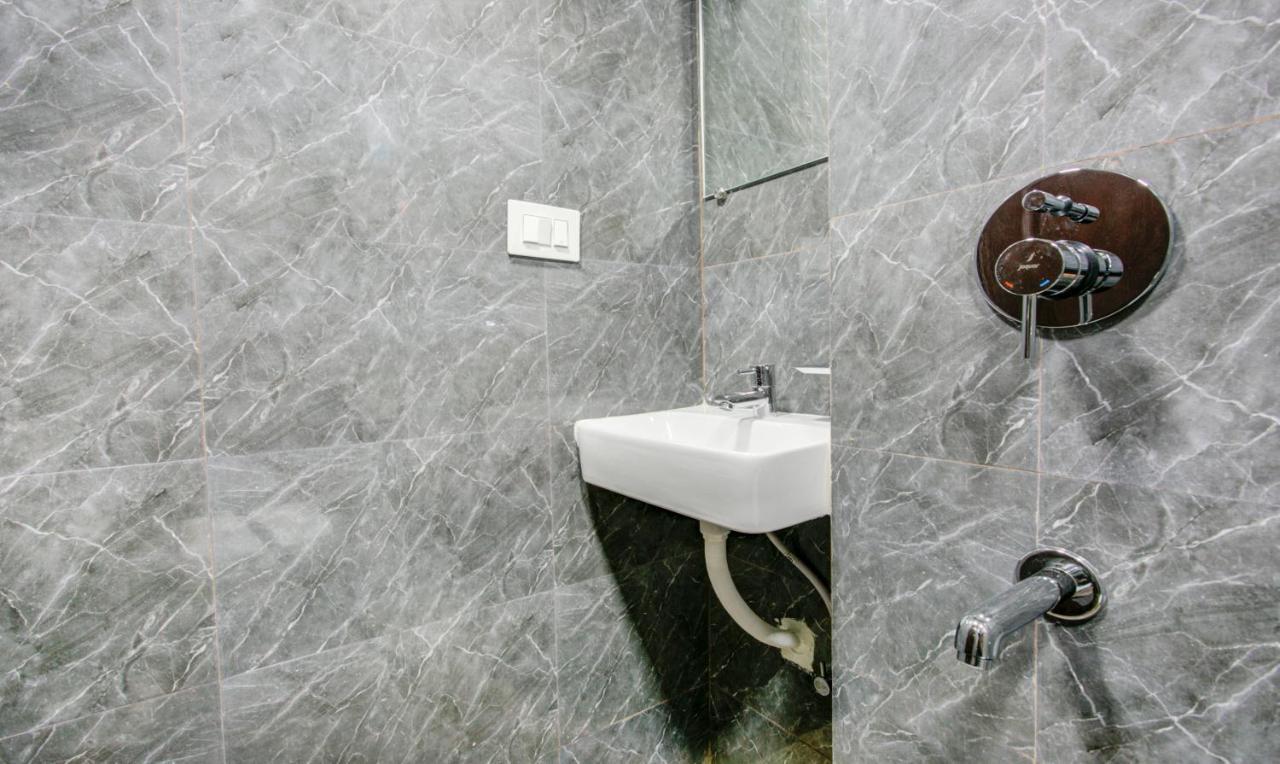Treebo Kings Inn Vashi Navi Mumbai Kültér fotó